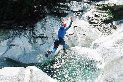 Canyoning