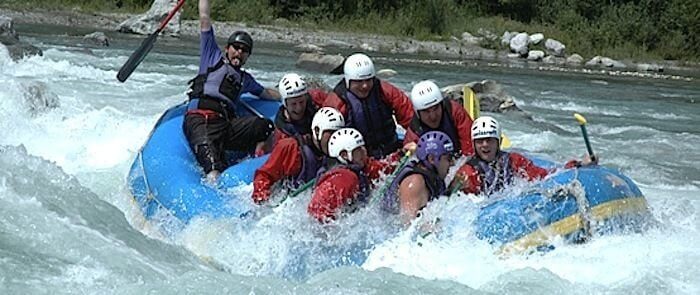 River Rafting auf dem Rhein - Tagestour inkl. BBQ