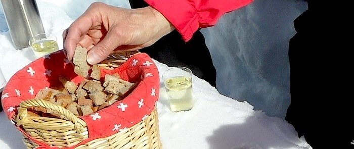 Schneeschuhwanderung mit Gipfel-Fondue